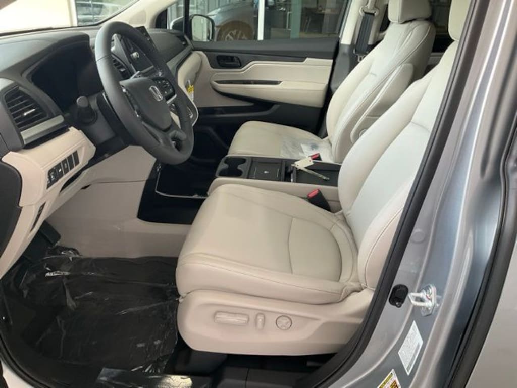 New 2026 Honda Odyssey EX-L Van Passenger