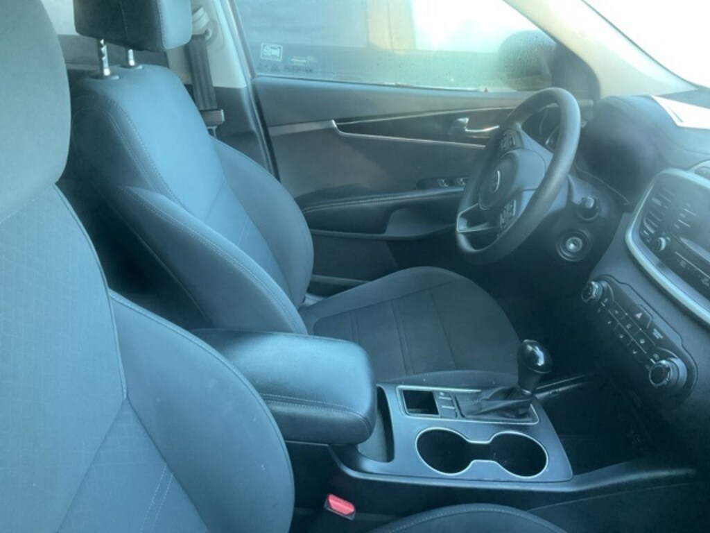 Used 2017 Kia Sorento 2.4L LX SUV
