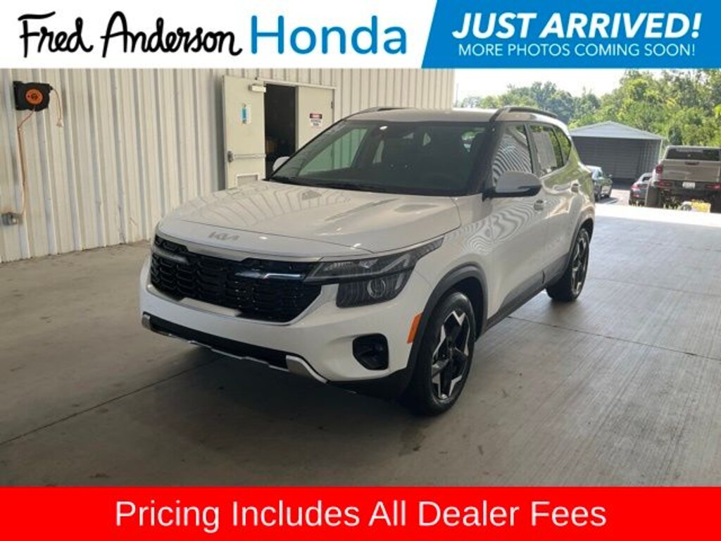 Used 2024 Kia Seltos EX SUV