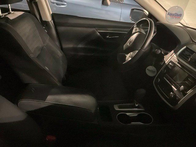 Used 2017 Nissan Altima 2.5 SV Sedan