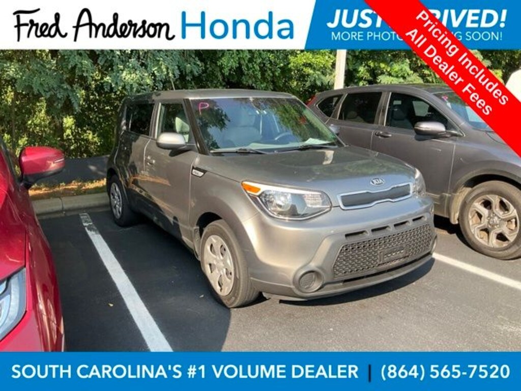 Used 2015 Kia Soul Base FWD Hatchback