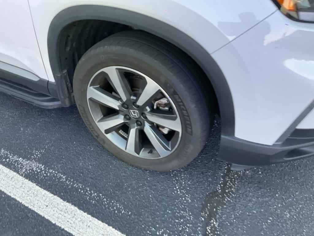 Used 2023 Honda Pilot Touring SUV