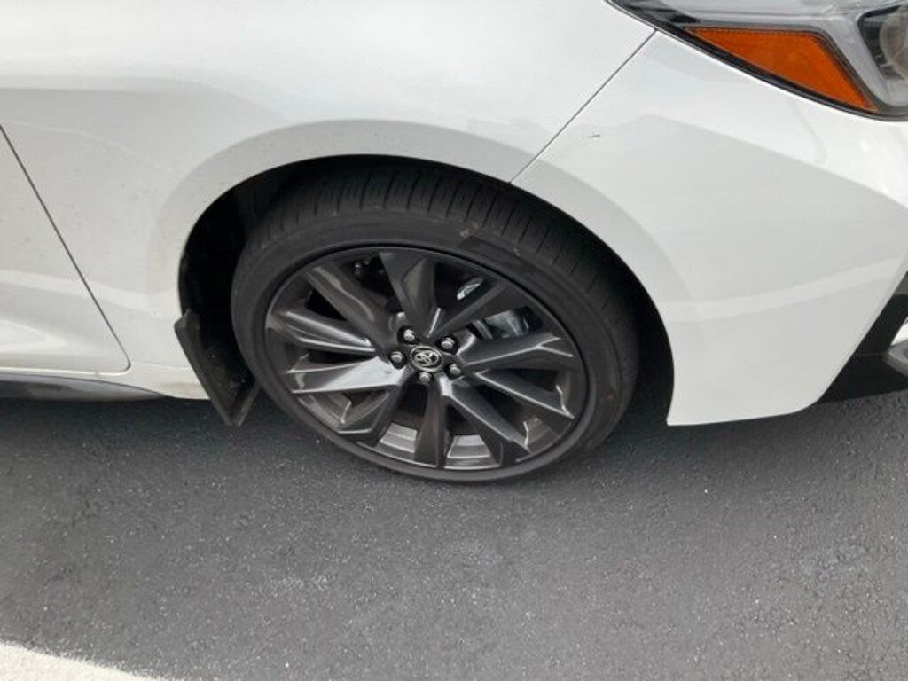 Used 2026 Toyota Corolla SE Sedan