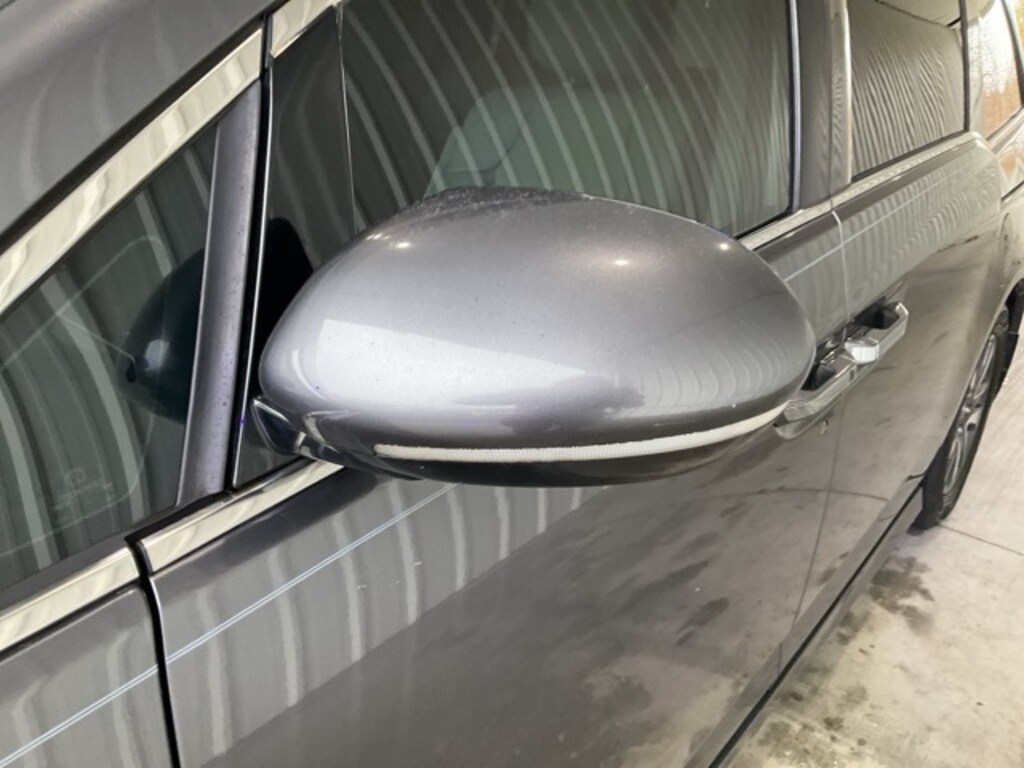 Used 2016 Honda Odyssey Touring Minivan/Van