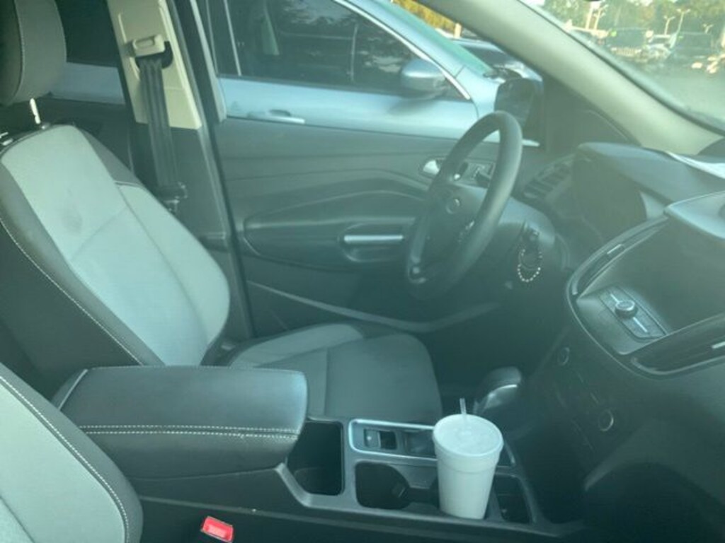 Used 2019 Ford Escape SE SUV