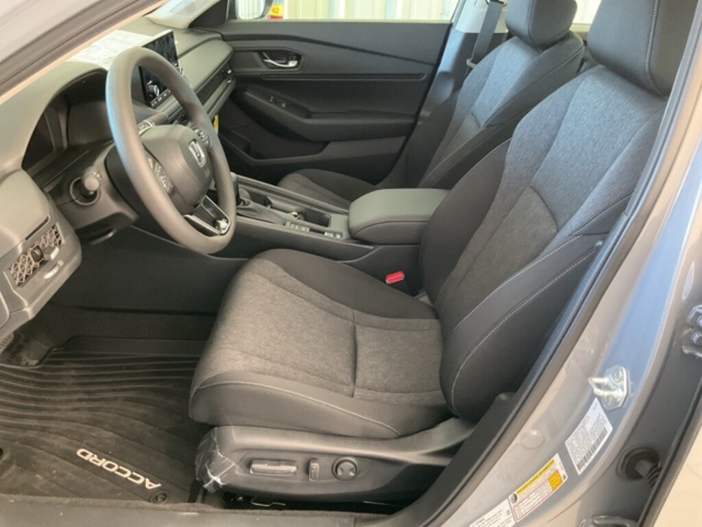 New 2025 Honda Accord SE Sedan