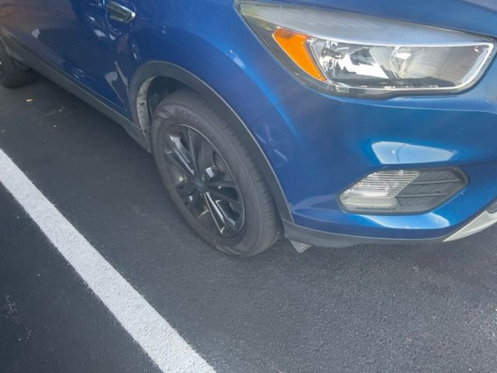 Used 2019 Ford Escape SE SUV
