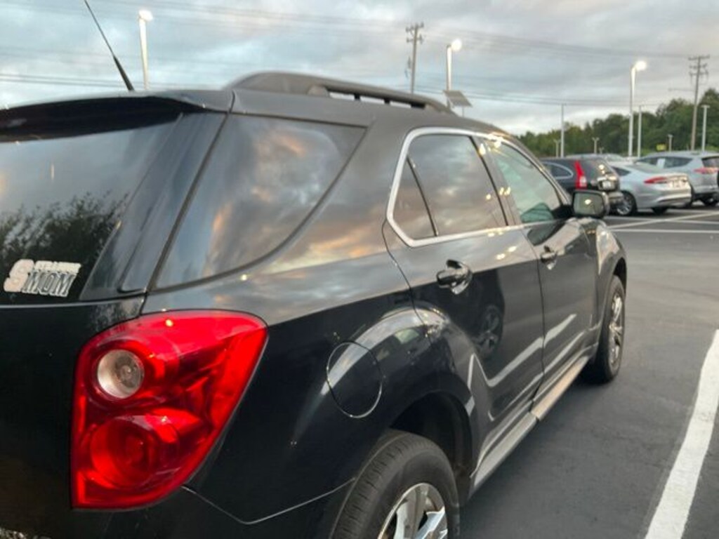Used 2011 Chevrolet Equinox 2LT SUV
