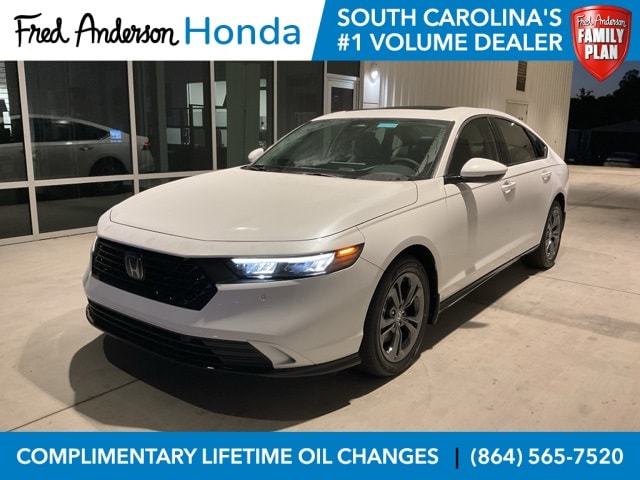 2025 Honda Accord Hybrid EX-L's photo