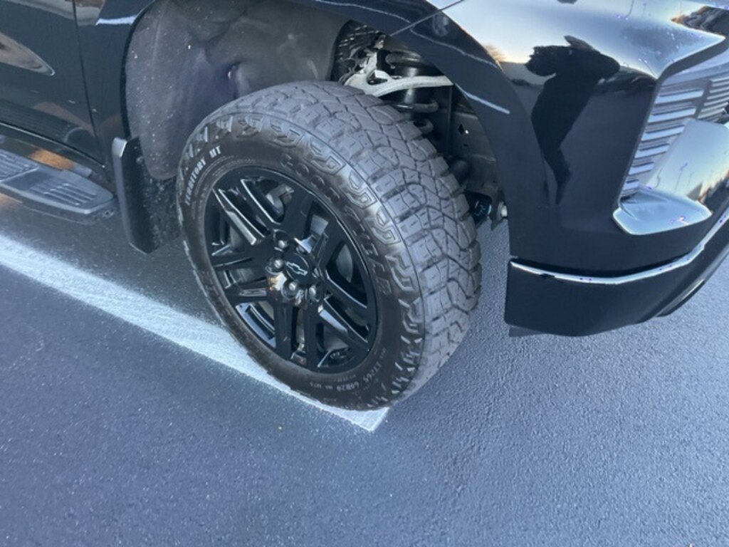 Used 2025 Chevrolet Silverado 1500 LT Trail Boss Truck