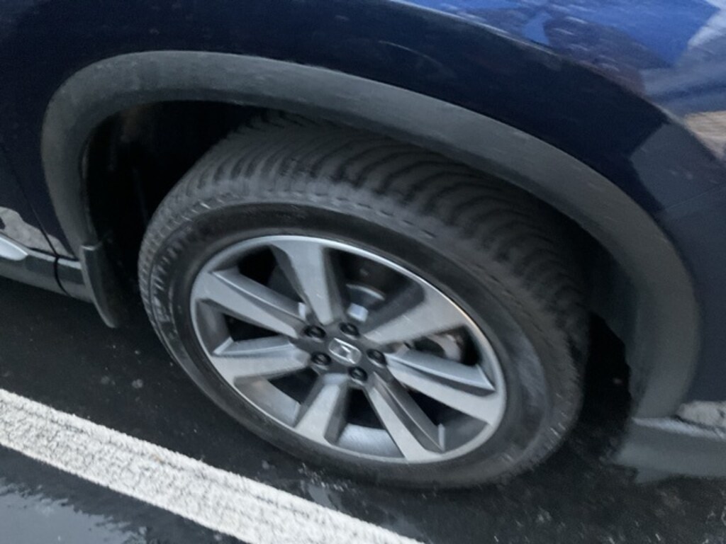 Certified 2025 Honda Pilot Elite SUV