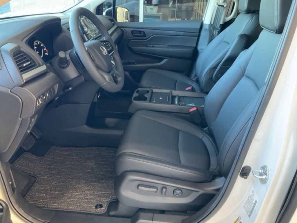 New 2026 Honda Odyssey EX-L Van Passenger