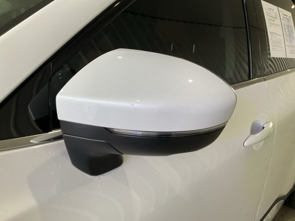 Used 2025 Nissan Pathfinder Platinum SUV