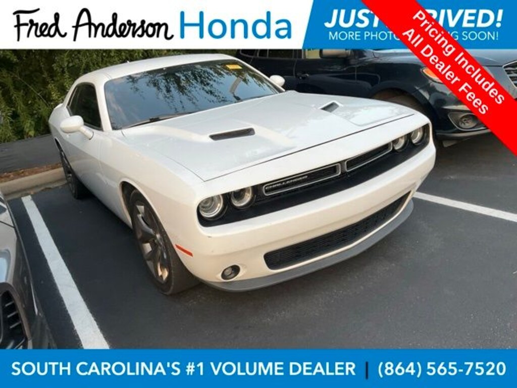 Used 2016 Dodge Challenger SXT Coupe