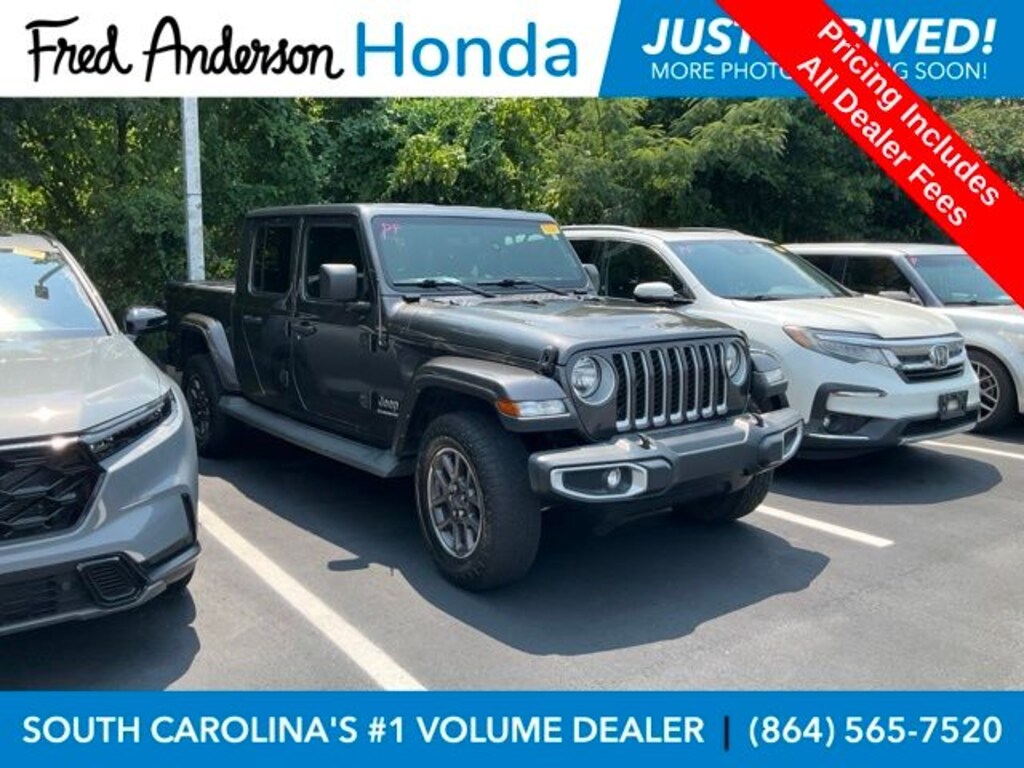 Used 2021 Jeep Gladiator Overland Truck