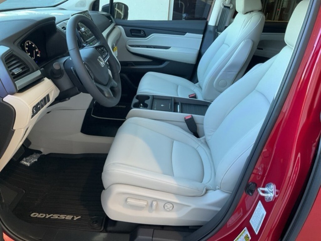 New 2026 Honda Odyssey EX-L Van Passenger