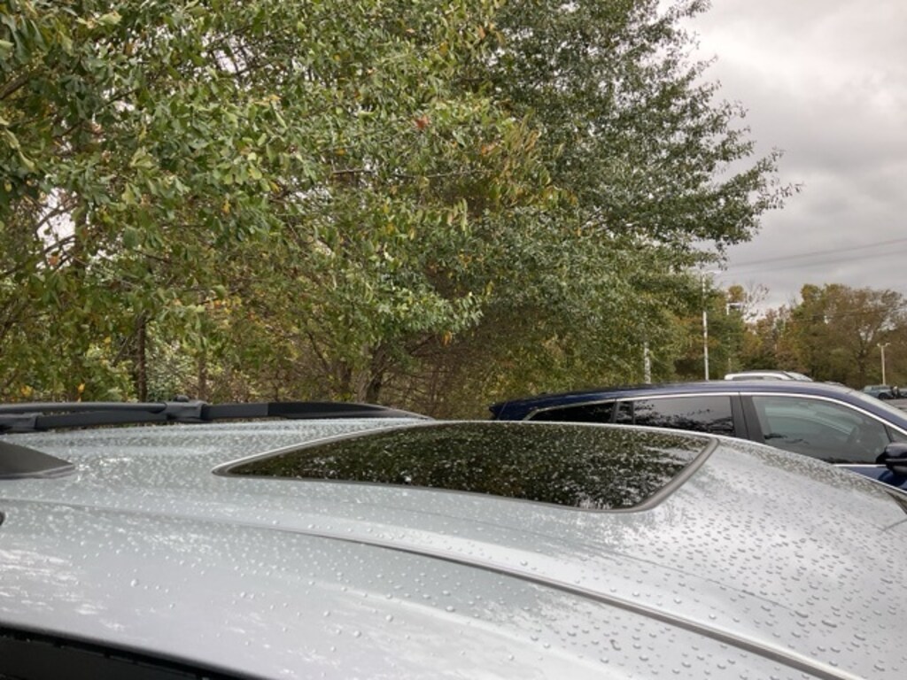 Used 2014 Toyota Sienna L Minivan/Van