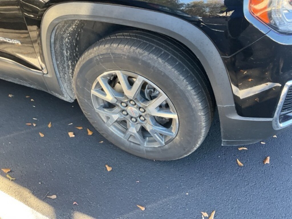 Used 2023 GMC Acadia SLT SUV