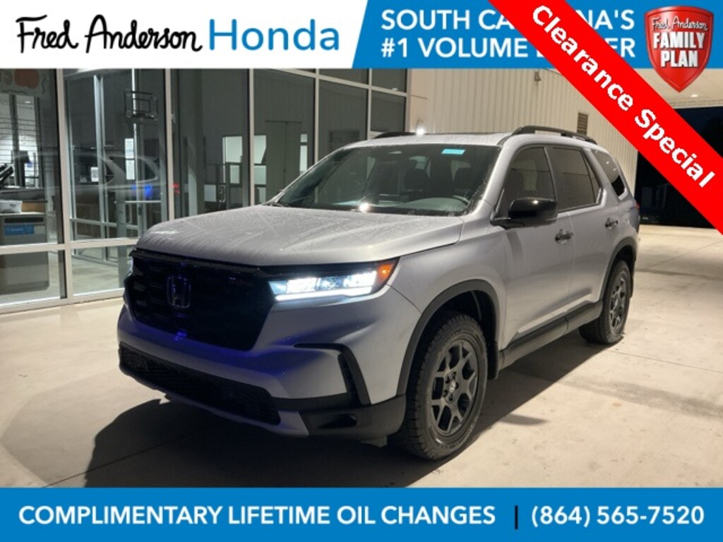 New 2025 Honda Pilot TrailSport SUV