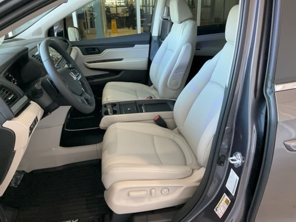 New 2026 Honda Odyssey EX-L Van Passenger