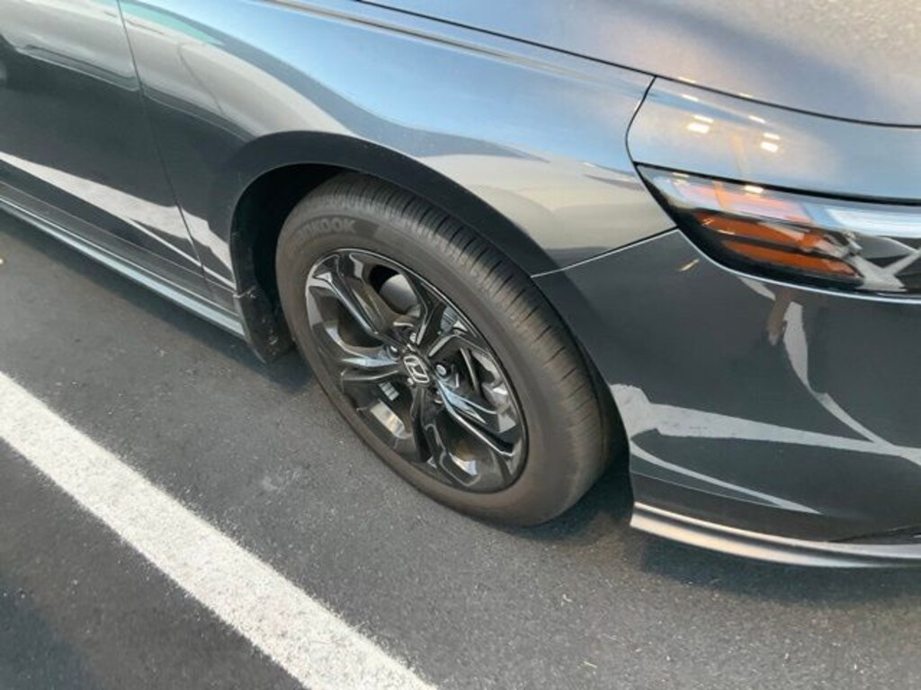 Used 2025 Honda Accord SE Sedan