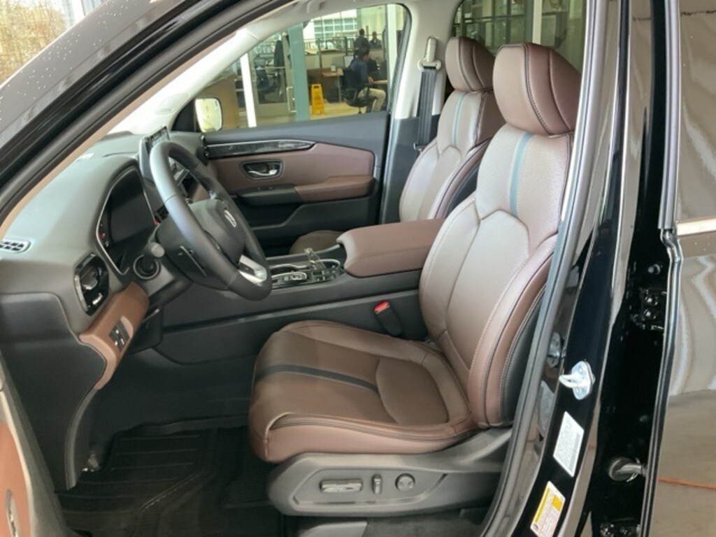 New 2025 Honda Pilot Elite SUV