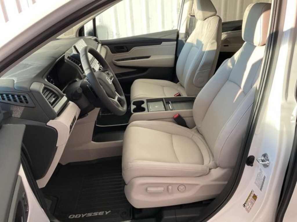 New 2026 Honda Odyssey EX-L Van Passenger