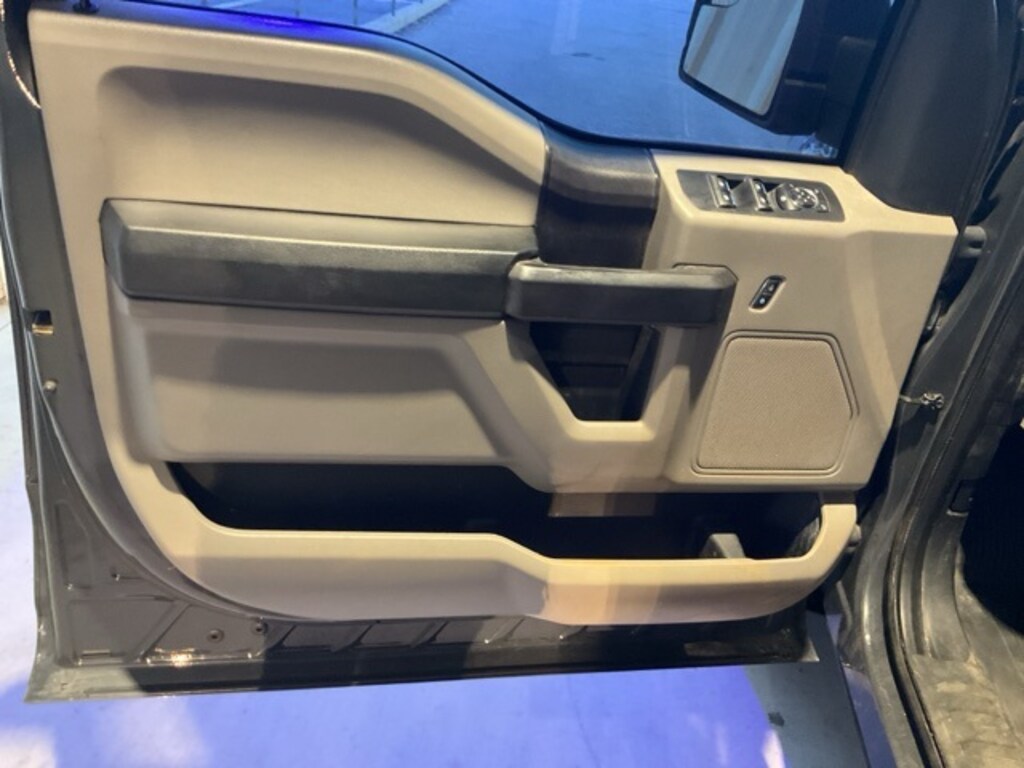 Used 2017 Ford F-150  Truck