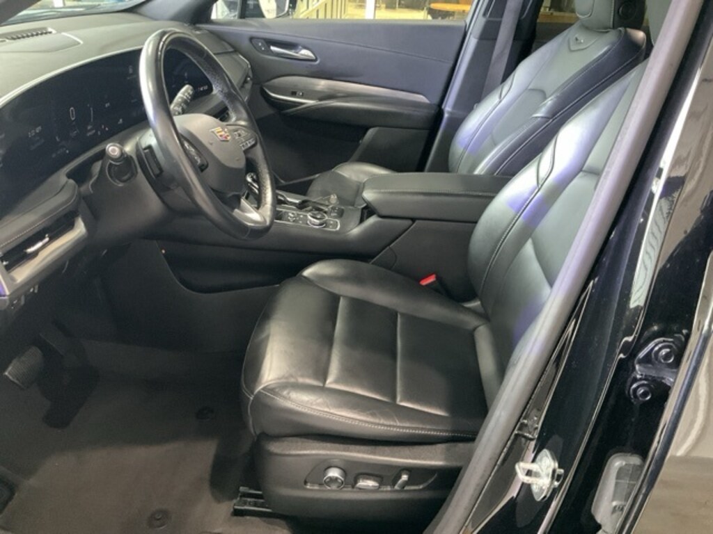 Used 2024 CADILLAC XT4 Premium Luxury SUV