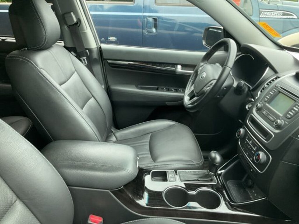Used 2014 Kia Sorento EX V6 SUV