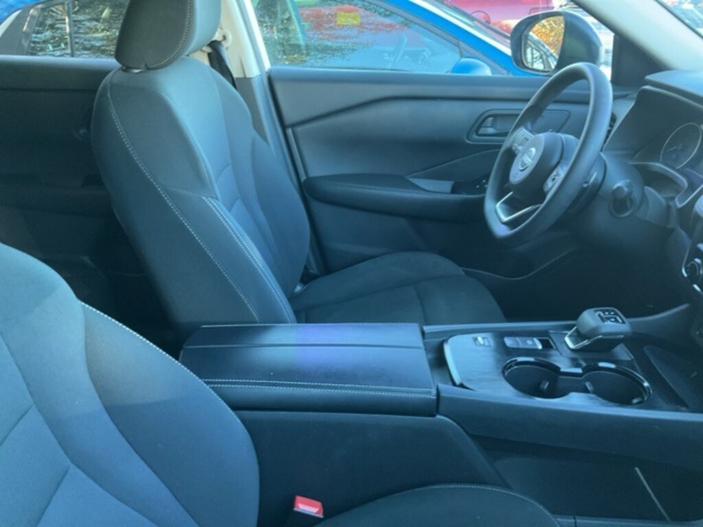 Used 2024 Nissan Rogue S SUV