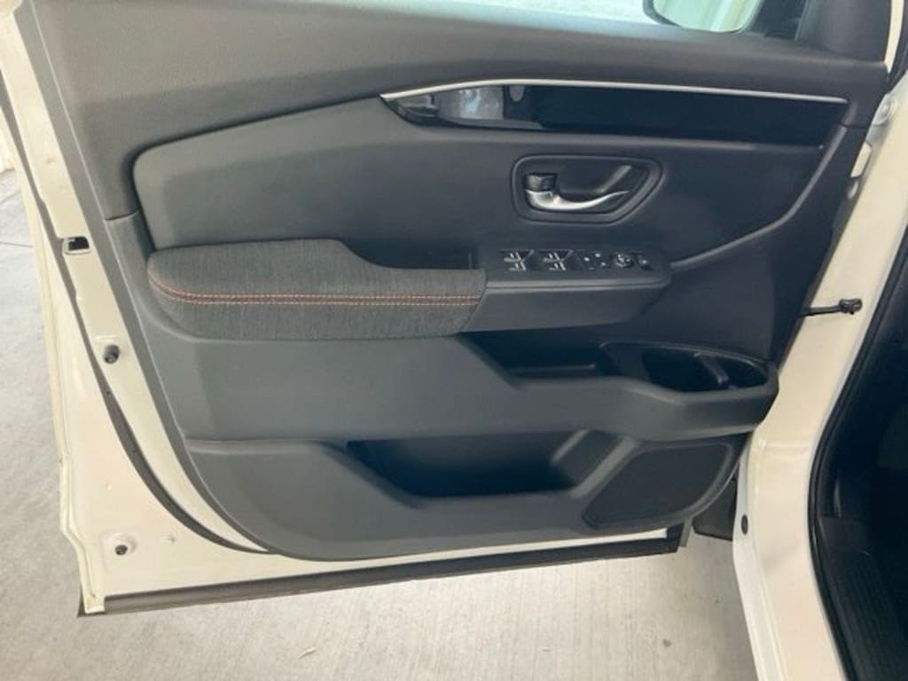 Certified 2025 Honda Pilot Sport SUV