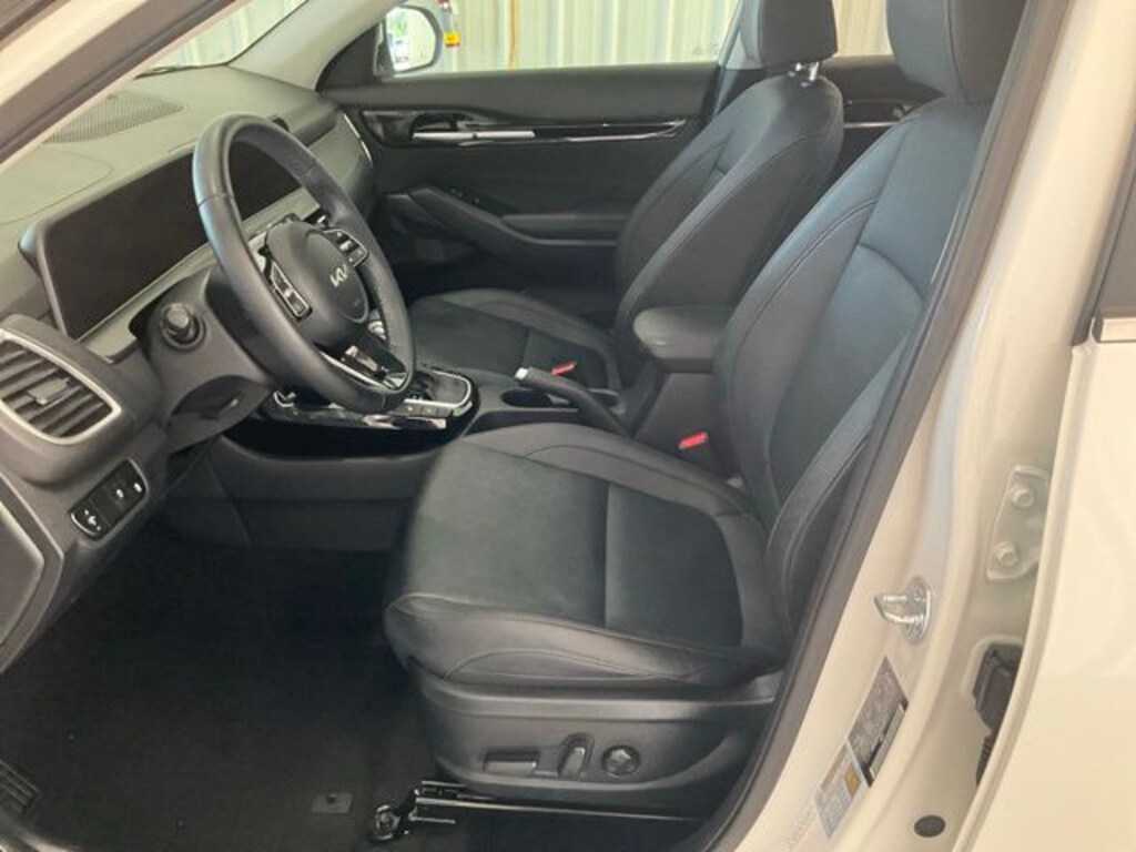 Used 2024 Kia Seltos EX SUV