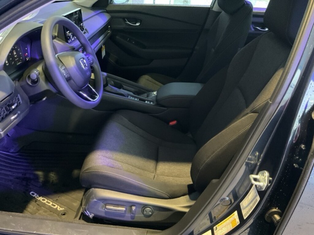 New 2025 Honda Accord SE Sedan