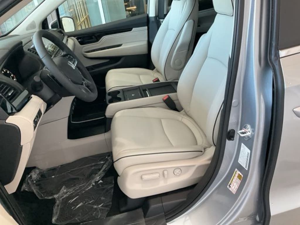 New 2026 Honda Odyssey Touring Van Passenger