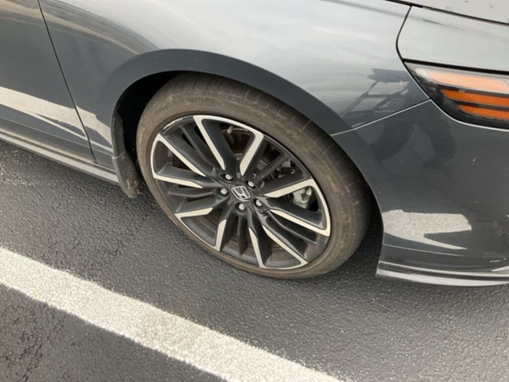 Used 2023 Honda Accord Hybrid Touring Sedan