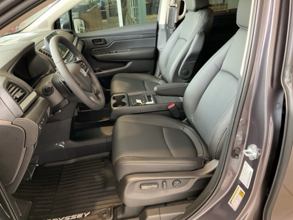 New 2026 Honda Odyssey EX-L Van Passenger