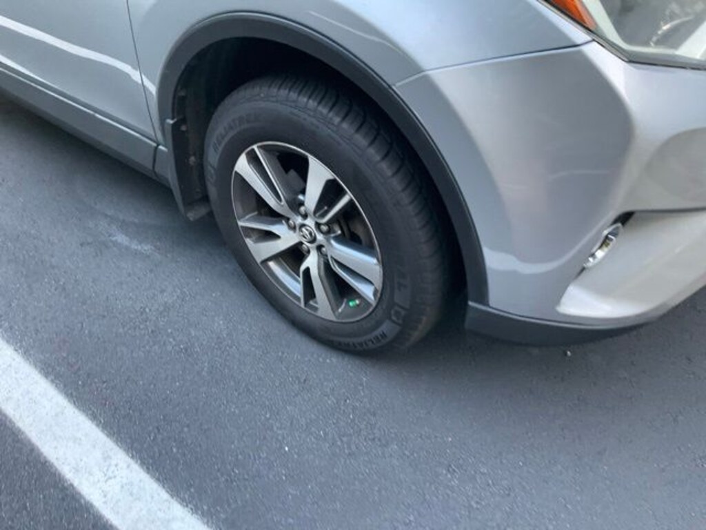 Used 2018 Toyota RAV4 XLE SUV