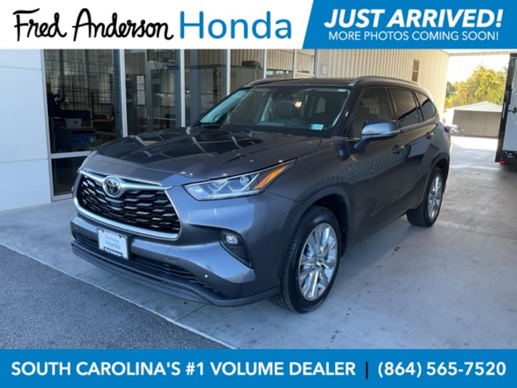 Used 2021 Toyota Highlander Limited SUV