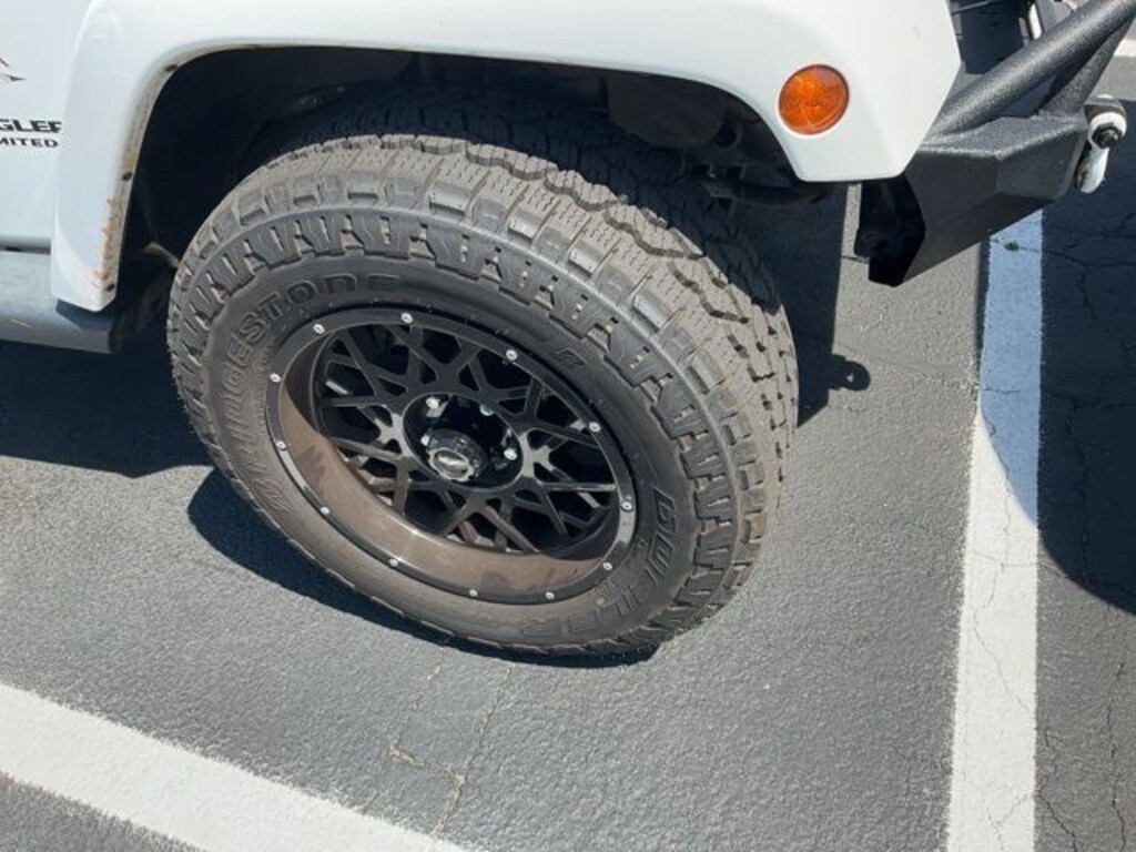 Used 2017 Jeep Wrangler JK Unlimited Sahara 4x4 SUV