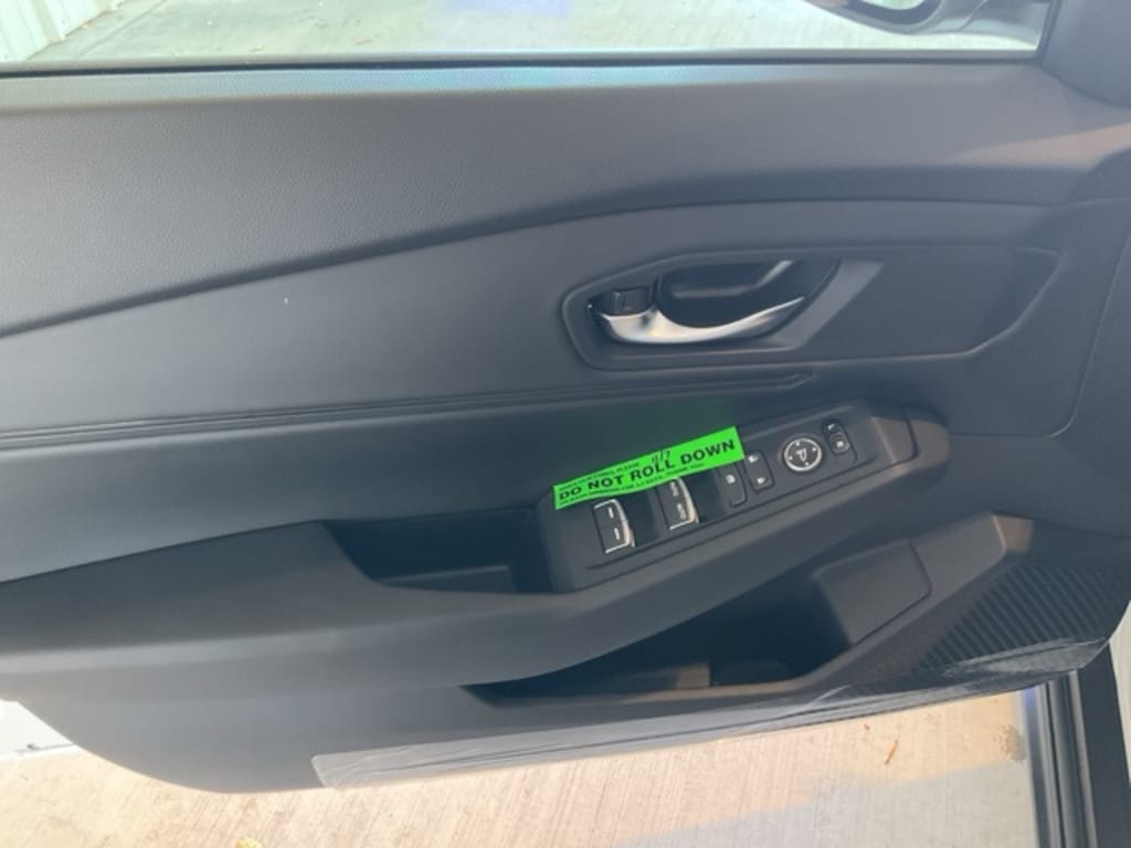 New 2025 Honda Accord SE Sedan