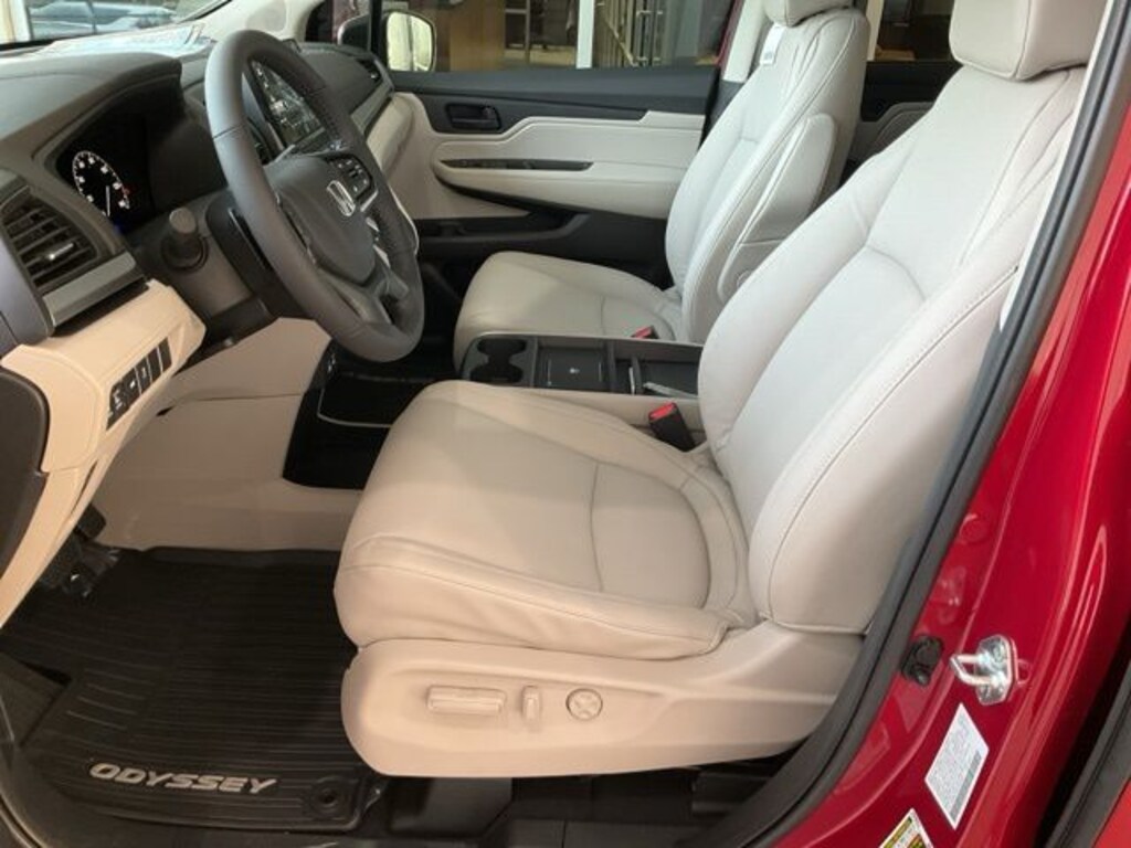 New 2026 Honda Odyssey EX-L Van Passenger