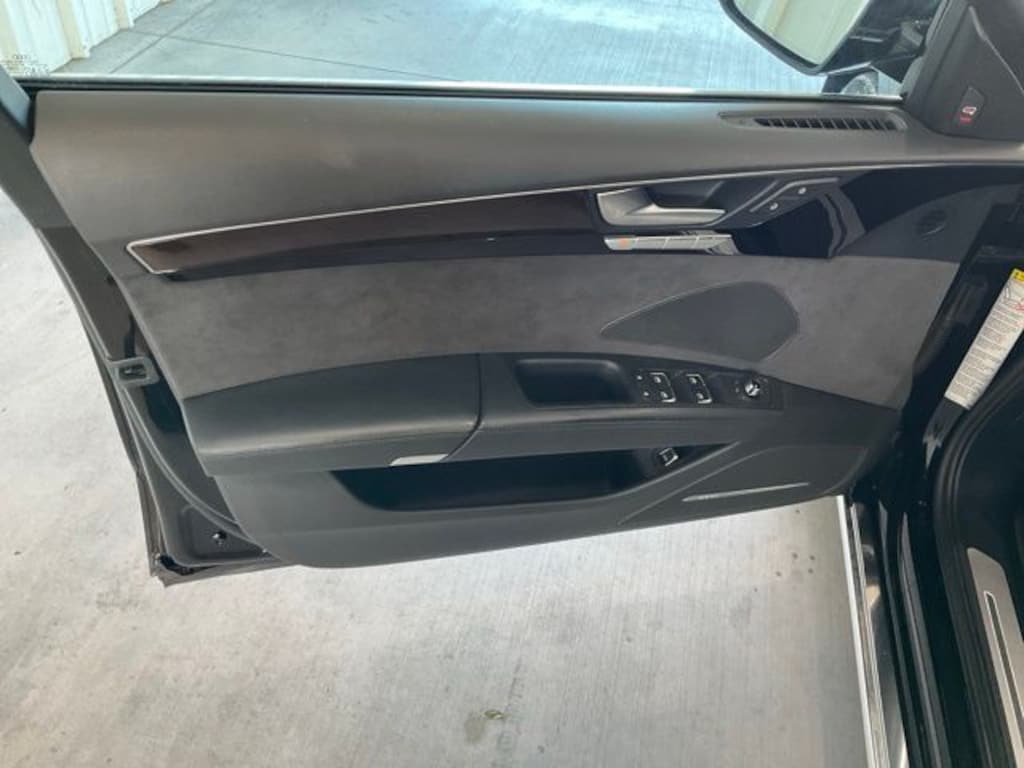 Used 2016 Audi A8 L 3.0T Sedan