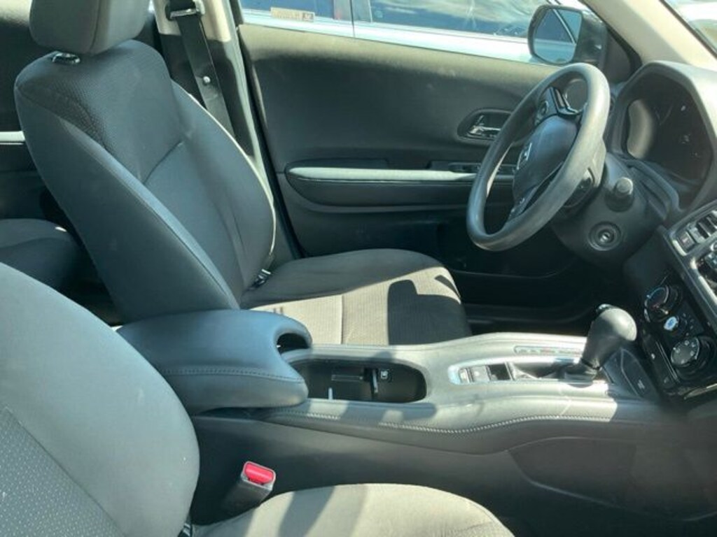 Used 2019 Honda HR-V LX AWD SUV