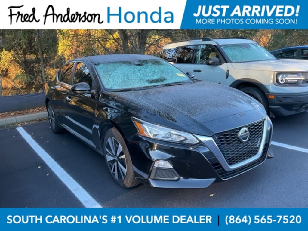 Used 2021 Nissan Altima 2.5 SV Sedan