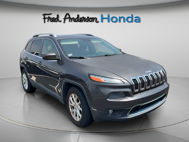 Used 2016 Jeep Cherokee Latitude 4x4 SUV