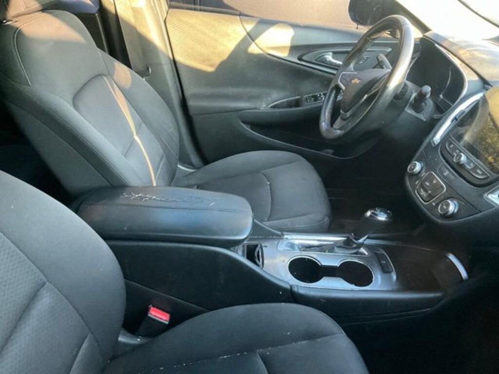 Used 2018 Chevrolet Malibu LT Sedan
