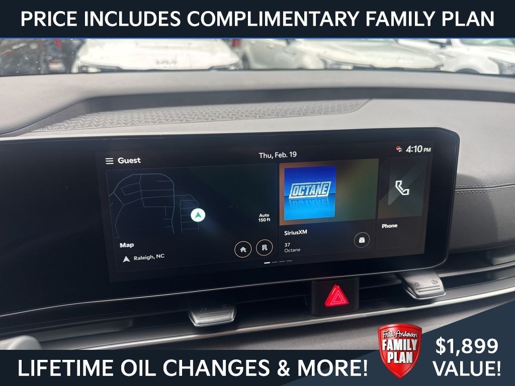 New 2026 Kia Carnival EX Van Passenger Van