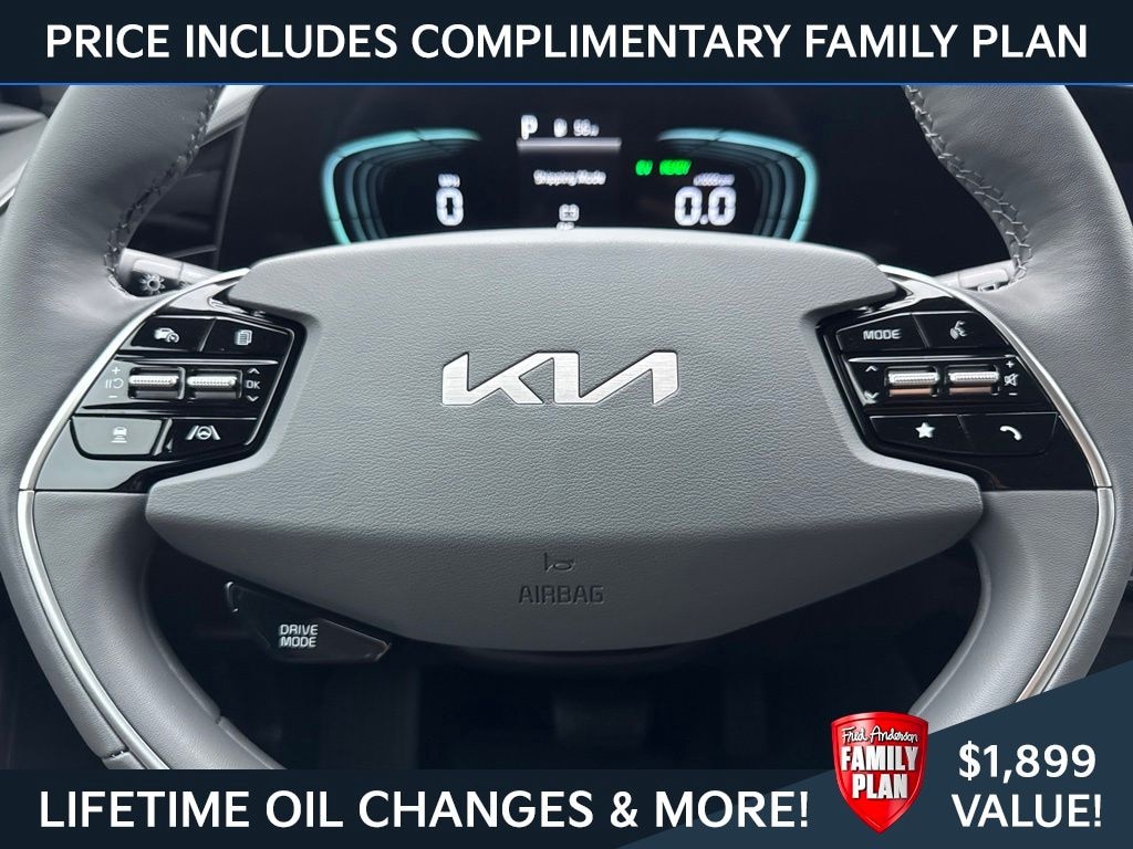 New 2026 Kia Niro SX SUV