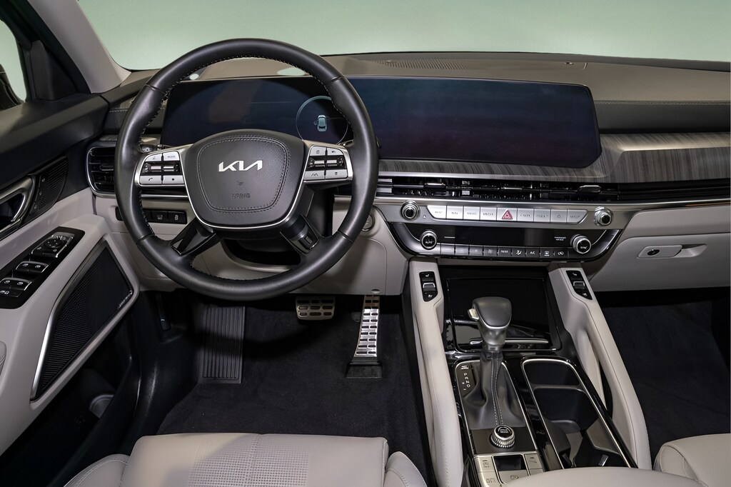 Certified 2025 Kia Telluride SX SUV